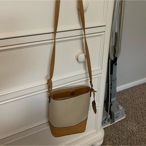 Like new crossbody handbag